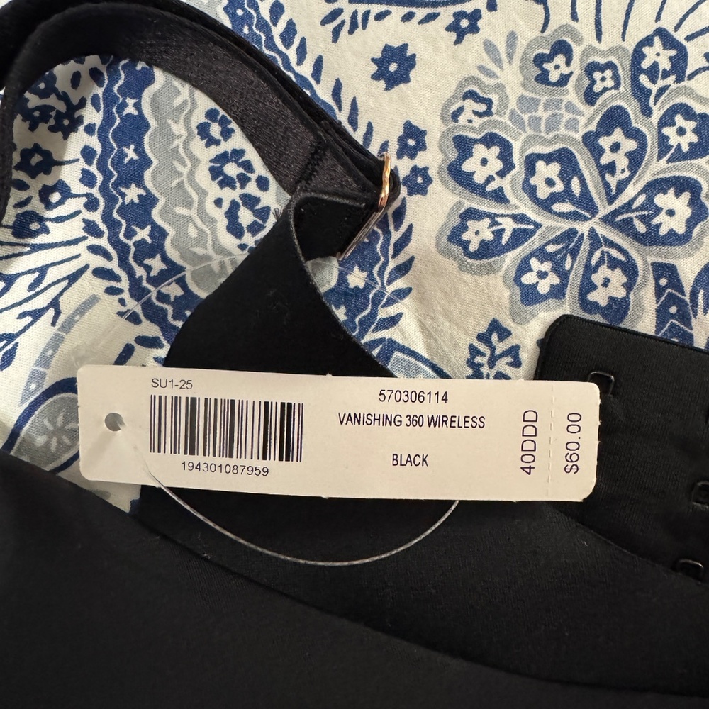 Soma Vanishing 360 Wireless Bra Size 40DDD - Picture 2 of 3